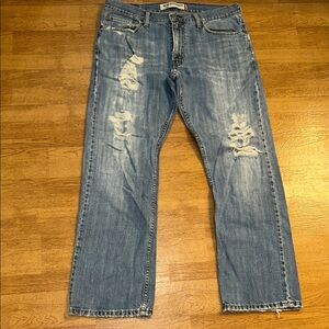 Levi's Relaxed Fit Light Blue Jeans